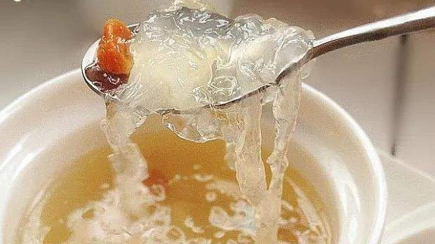 辛巴团队带货被指售假40元燕窝成本不到1元 即食燕窝收割智商税？
